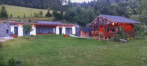 Oravska Jasenica Cabin | Chatka Katka