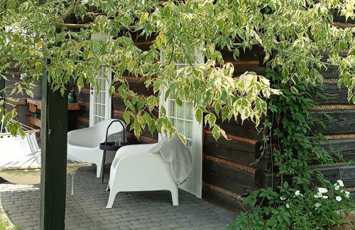 Kostrze House | Chatka w trawach