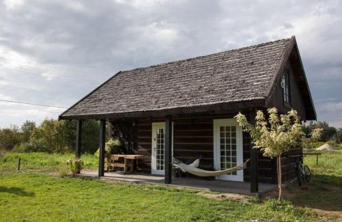 Kostrze House | Chatka w trawach
