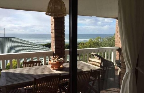 Augusta House | Chaudiere Beach House