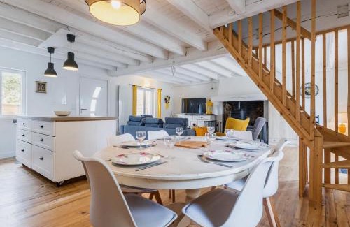 Saint-Lyphard House | Chaumière au calme avec terrasse, à 9 km des plages, 3 chambres, parking privé et équipements bébé. - FR-1-306-1276