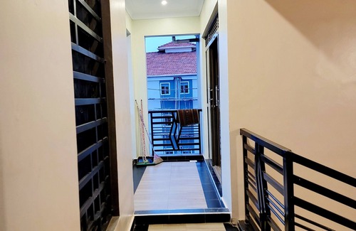 Kampala Apartment | Chayil Loft Bahai, 1bedroom/1bathroom,free;wifi,parkin,laundry,next 2BahaiTemple