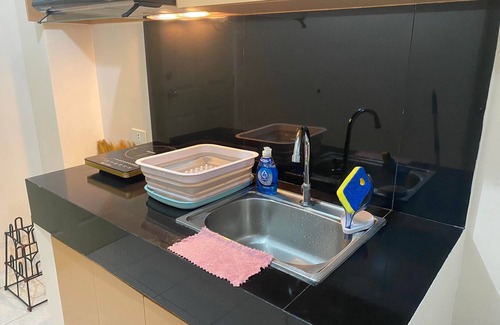 South Triangle Apartment | Cheap Condo