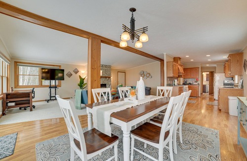 Cheboygan House | Cheboygan Getaway w/Fire Pit & Lake Access!