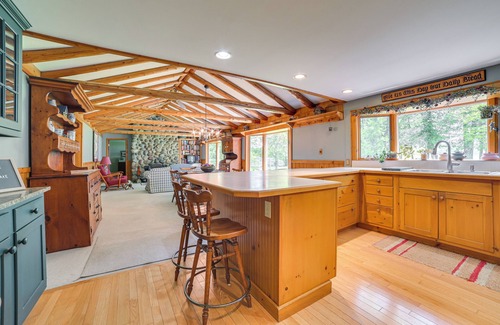 Cheboygan House | Cheboygan Home w/Private Boat Dock on Burt Lake!