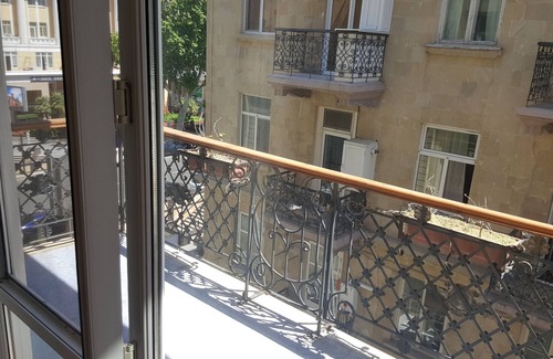 Nasimi Apartment | Check-in Apartment near to Sahil
