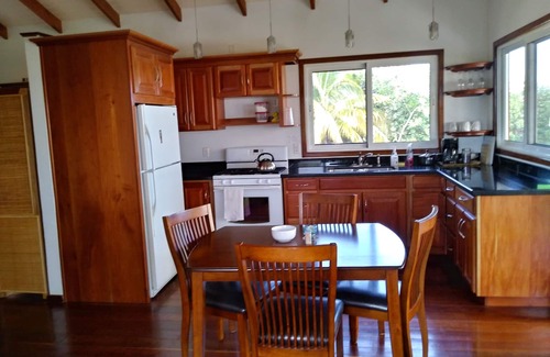 Placencia House | Check in …Chill out
