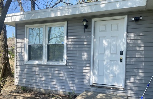 New Albany House | Cheerful 1-Bedroom Close To Downtown Louisville