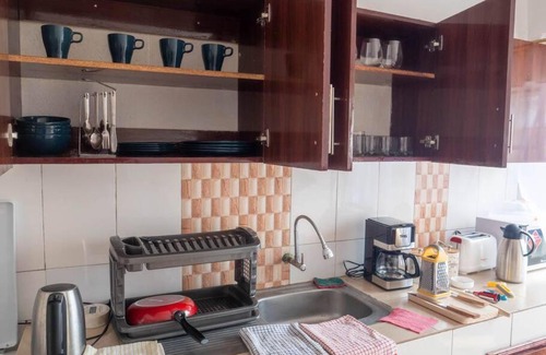 Nairobi Villa | Cheerful 2-bed cottage on forest edge.