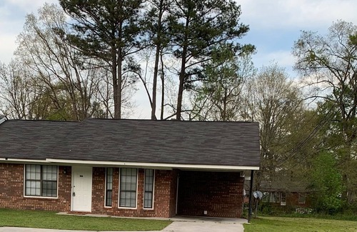 Mount Berry Condo | Cheerful 2 Bedroom 2 Bath Duplex in West Rome GA