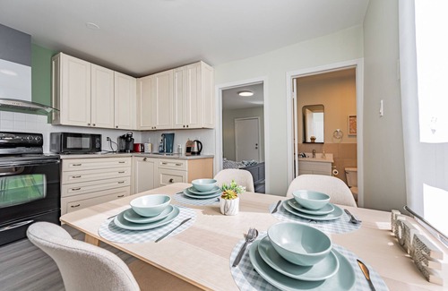 Rockcliffe - Smythe House | Cheerful 2-bedroom home with free parking