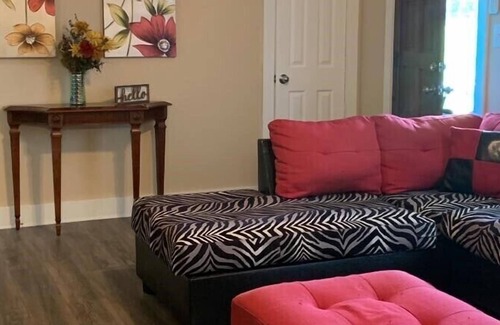Union City House | Cheerful 2-bedroom residential home with parking