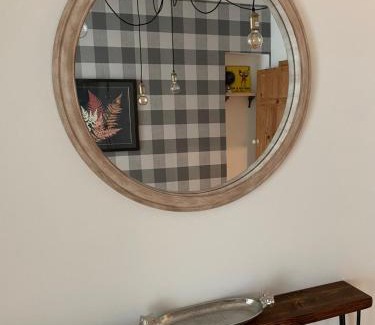 Pembroke Dock House | Cheerful 2 Bedroom Townhouse with Cinema Loft