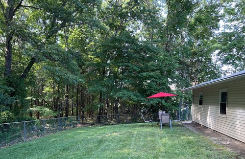 North Kingstown House | Cheerful 3-bedroom home, sleeps 6. Dog-friendly!
