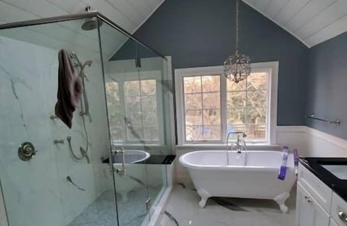 Ellicott City House | Cheerful 3 Bedroom Home near Old Ellicott City