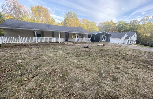 Hernando House | Cheerful 3 Bedroom House With Fireplace and Game Room!
