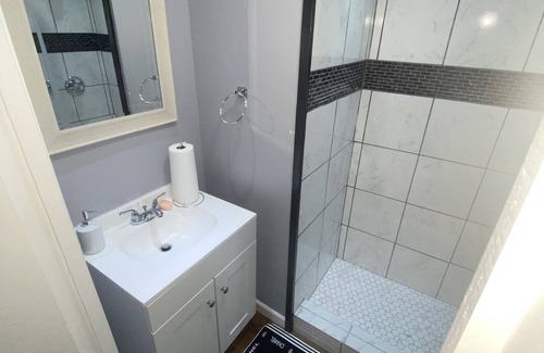 Hernando House | Cheerful 3 Bedroom House With Fireplace and Game Room!