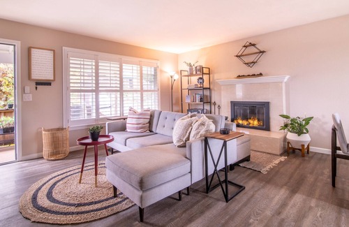 Fairway Park House | Cheerful 3-bedroom house with sunset views