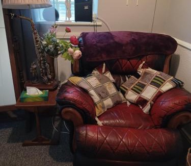 Burnham-on-Sea House | Cheerful 3-bedroom townhouse with free parking on site