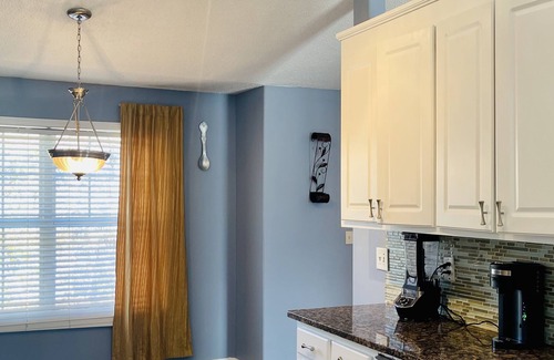 Winder House | Cheerful 3 Bedroom Villa with Swimming Pool.