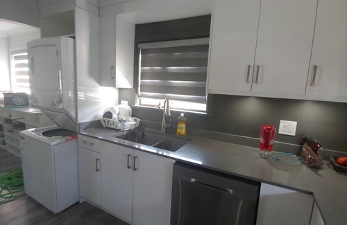 Newton Villa | Cheerful 3-Bedroom Villa with free parking.