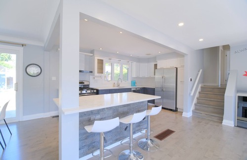 Burlington House | Cheerful 3 bedrooms home near Lake Burlington