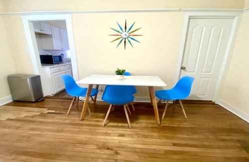 Worcester House | Cheerful 3-BR 2-full BR home close to Downtown