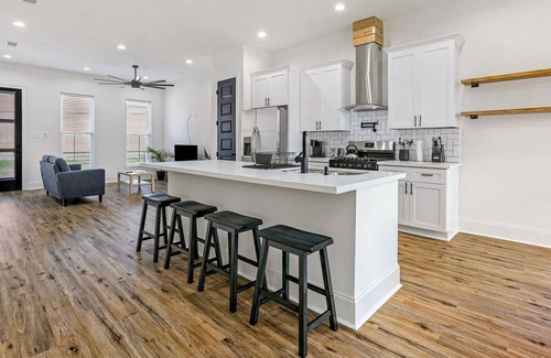 Lower Ninth Ward House | Cheerful 4-bedroom home