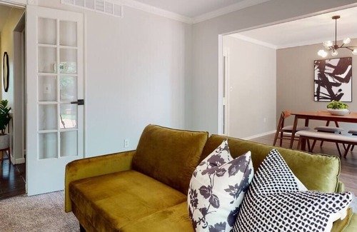 Canton House | Cheerful 4 bedroom in Canton