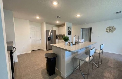 Haines City House | Cheerful 4 Bedrooms New Construction Home