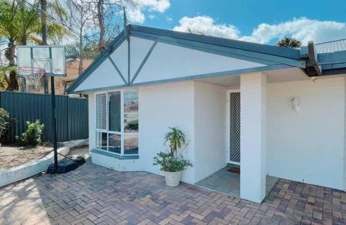 Hillcrest House | Cheerful 5 Bedroom Holiday Destination