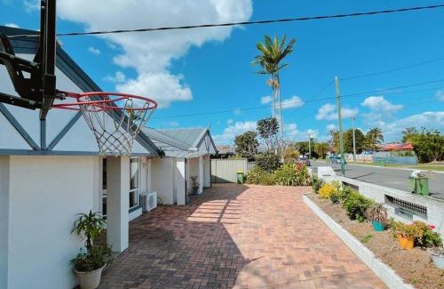 Hillcrest House | Cheerful 5 Bedroom Holiday Destination
