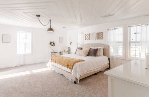 Plymouth Other | Cheerful 5 Bedroom Modern Farmhouse