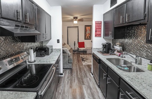 Hot Springs Village Condo | Cheerful and Charming 2-bedroom Townhouse in peaceful Hot Springs Village!