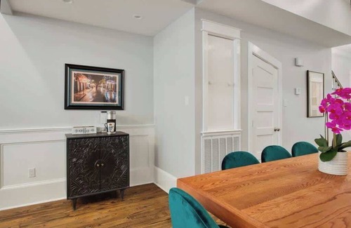 South 7th Ward House | Cheerful & Bright - Blocks to the French Quarter