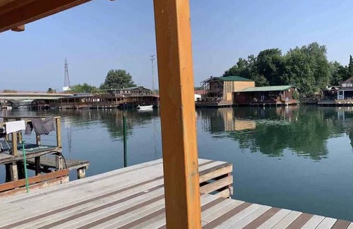 Ulcinj Cabin | Cheerful cabin Ada bojana