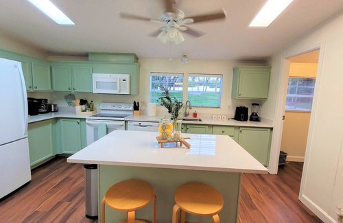 Tampa House | Cheerful Country Home. 5 minutes from Hard Rock Casino/Amphitheatre/Fairgrounds
