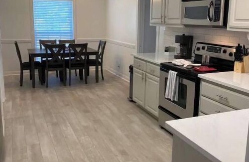 Wichita Falls House | Cheerful Country Club Cottage Near MSU