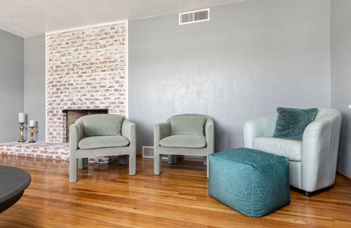 Visalia House | Cheerful & Cozy 3bd w Pool, Yard, Great Location | 3 Bed, 2.5 Bath