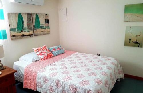 Boqueron House | Cheerful Family Home, Boqueron Beach 5 minutes