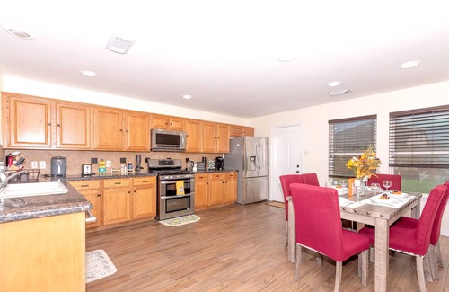 Houston House | ❤️ Cheerful House 4Bedroom❤️ Willowbrook Mall