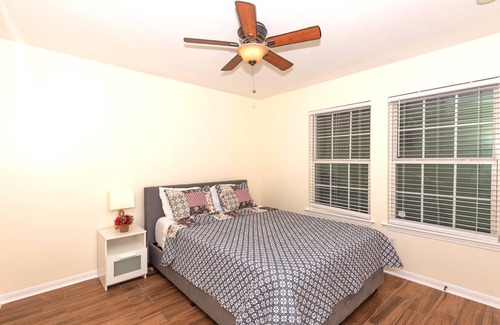 Houston House | ❤️ Cheerful House 4Bedroom❤️ Willowbrook Mall