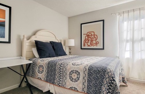 Westport House | Cheerful Ranch Home - 5 minutes from Lake Norman