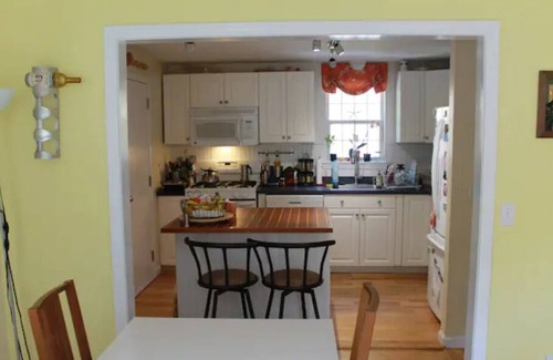 West Barnstable House | Cheerful Two Bedroom Quintessential Cape Home