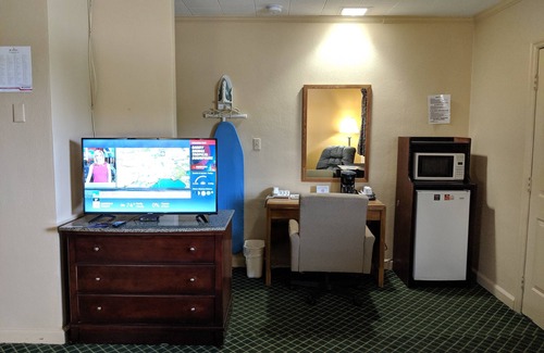 Glennville Hotel | Cheerio Inn - Glennville