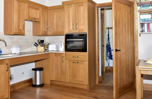 Wollerton House | Cheese Room Cottage by Interhome