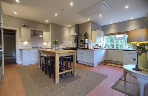 Britford House | Cheesehouse - Seven En suite bedrooms