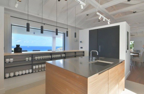 Terre Neuve Apartment | Chef included by Fantasia Villas: Villa Romance