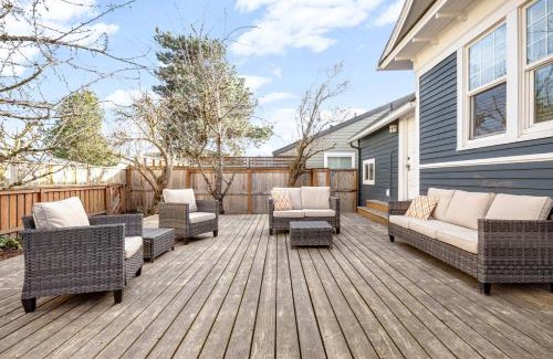 Newberg House | Chehalem Crest