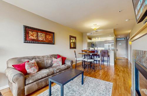 Chelan Apartment | Chelan Resort Suites - #110